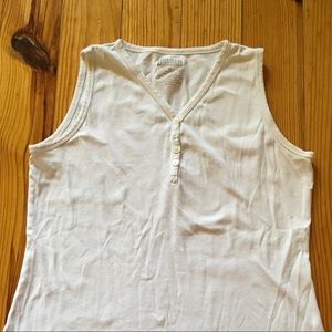 Nice Duluth Trading Co. tank top